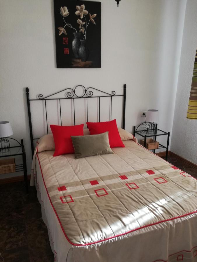 Apartament Alojamiento Romina Villanueva Del Arzobispo Zewnętrze zdjęcie