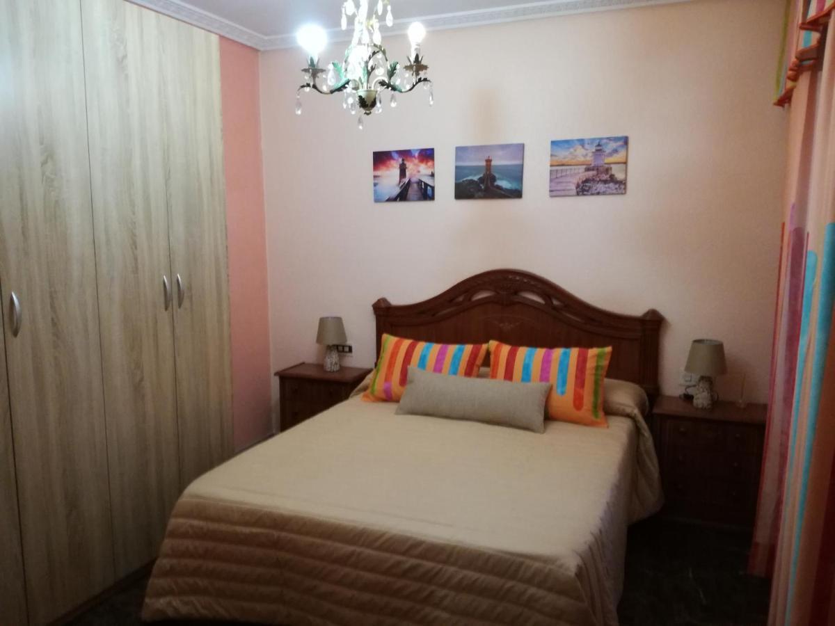 Apartament Alojamiento Romina Villanueva Del Arzobispo Zewnętrze zdjęcie