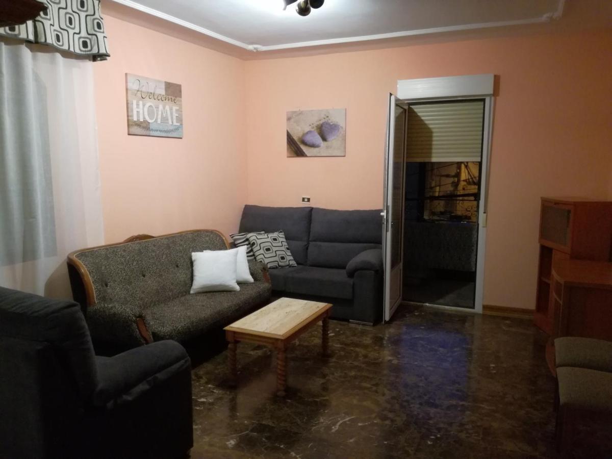 Apartament Alojamiento Romina Villanueva Del Arzobispo Zewnętrze zdjęcie